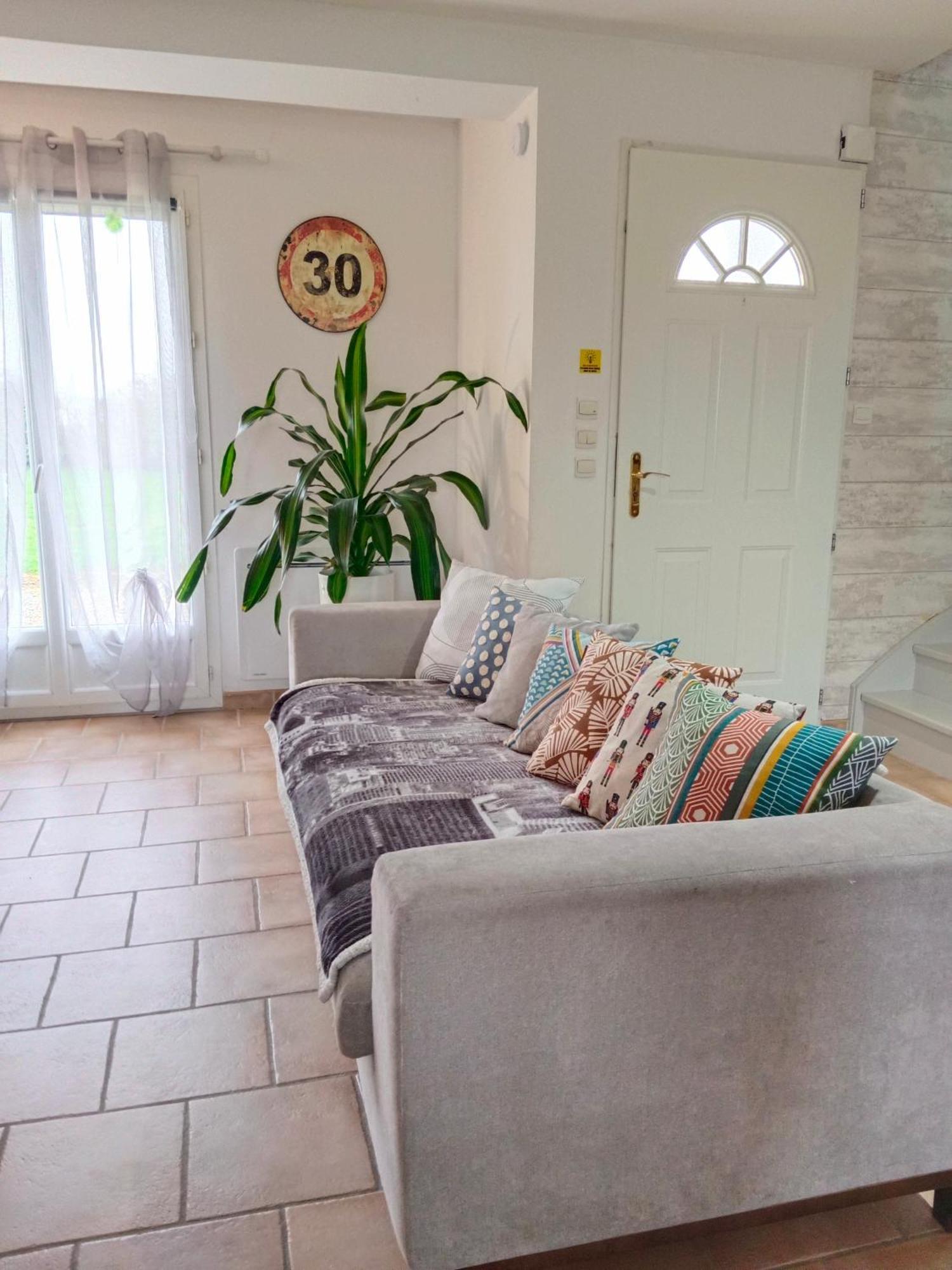 Villa Familiale Avec Spa Et Sauna Saint-Antonin-de-Sommaire Εξωτερικό φωτογραφία